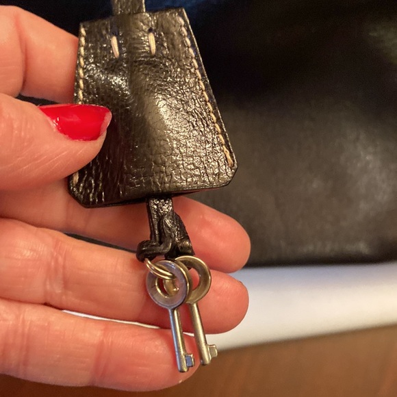 PRADA doctors bag/satchel Black in Excellent pre owned condition. - Picture 4 of 13